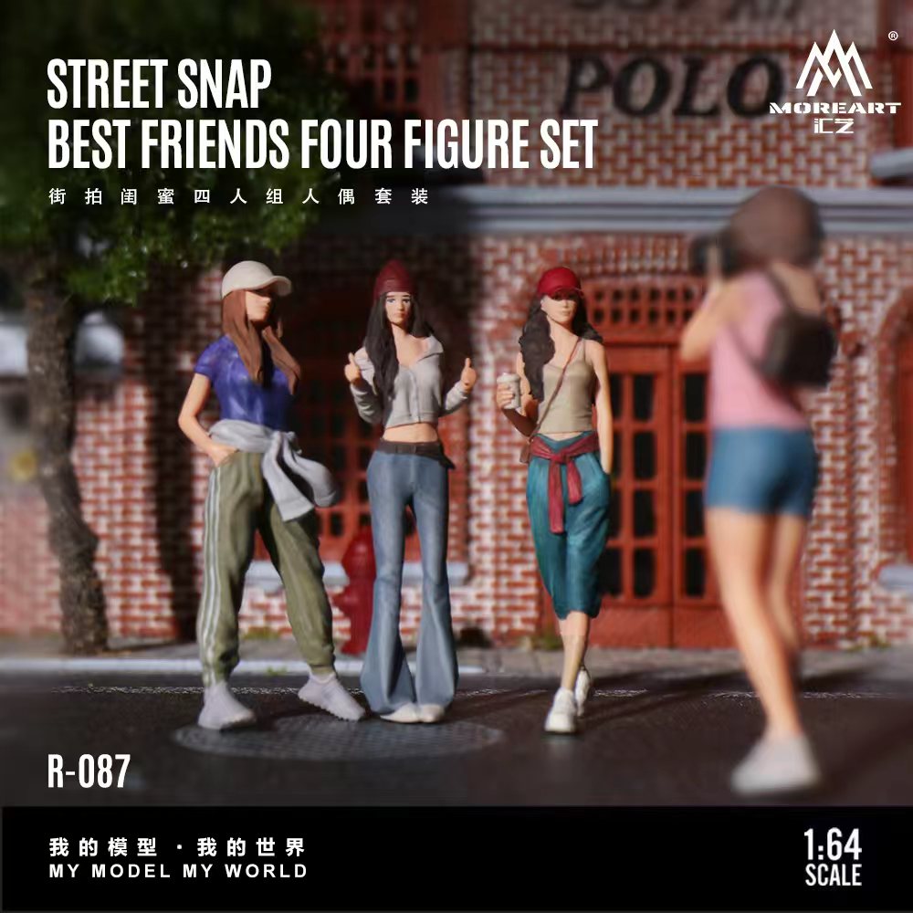 MoreArt 1:64 STREET SNAP BEST FRIENDS FOUR FIGURE SET MO223087