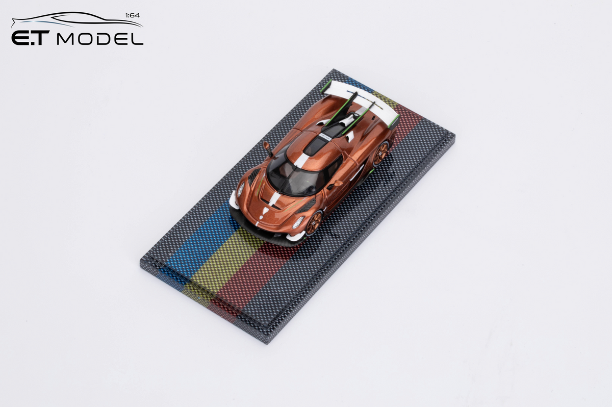 [Preorder] ET Model 1:64 Koenigsegg Sadairs Spear Bronze (2 Variants)
