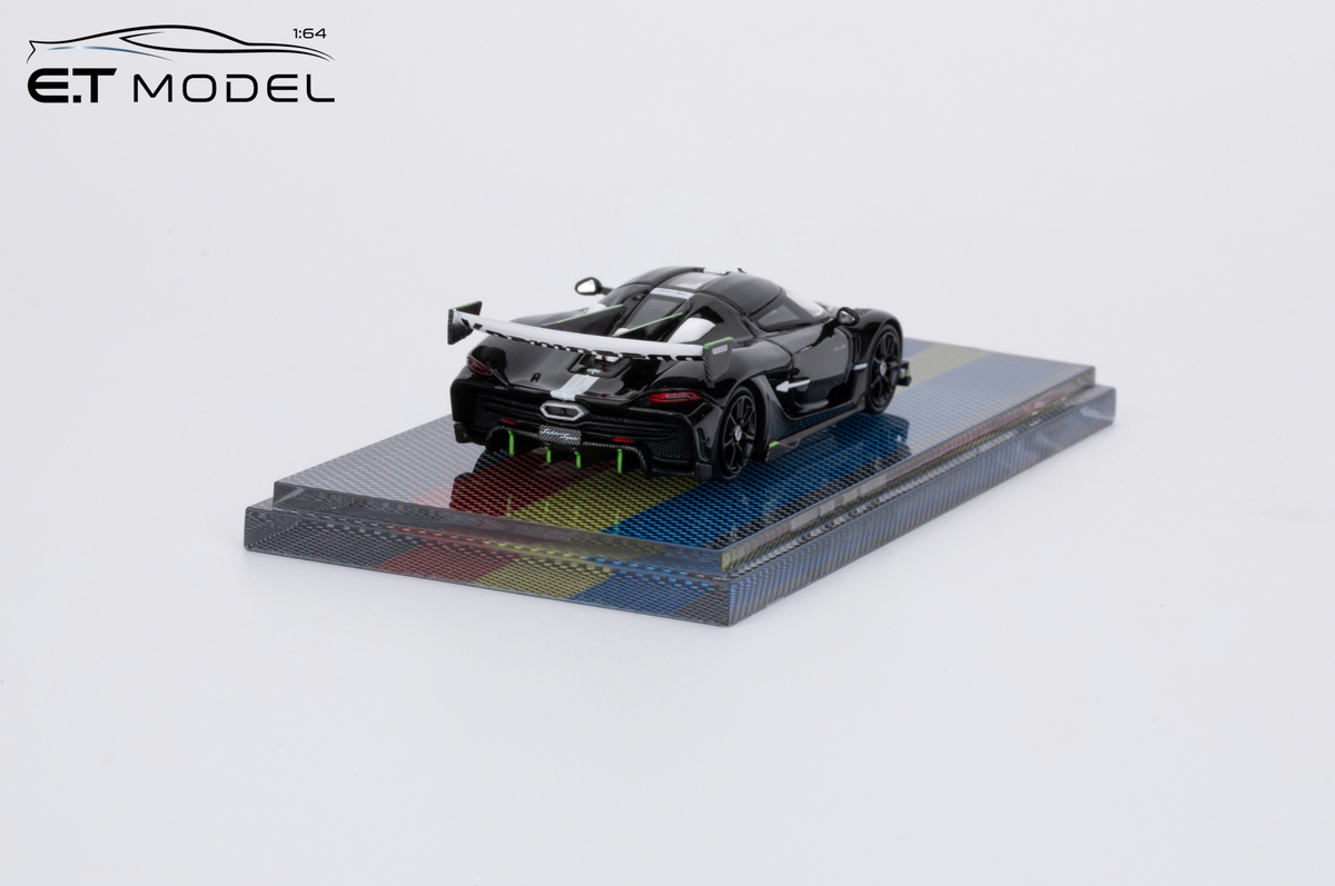 [Preorder] ET Model 1:64 Koenigsegg Sadairs Spear Piano Black (2 Variants)