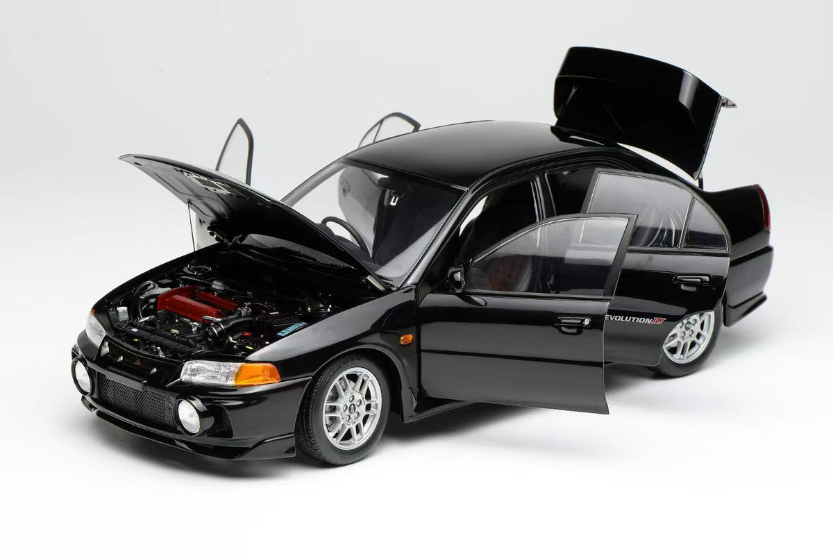 MOTORHELIX 1:18 Mitsubishi Lancer Evolution IV - Pirens Pearl Black M84002