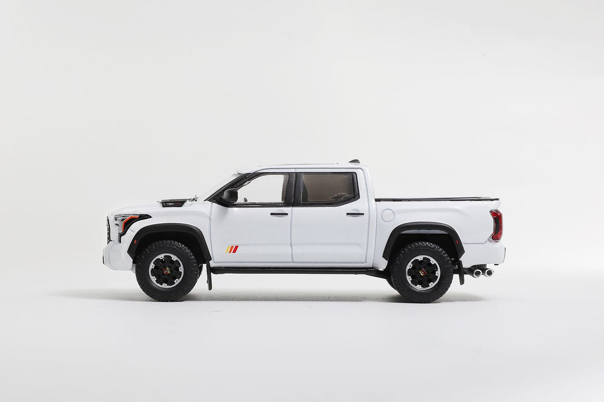 GCD 1:64 Toyota Tundra (4 Versions)