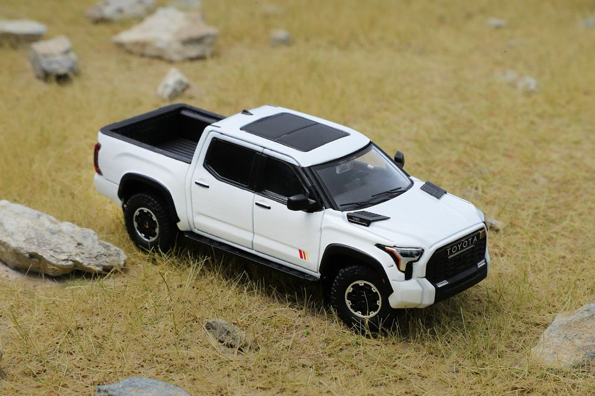 GCD 1:64 Toyota Tundra (4 Versions)