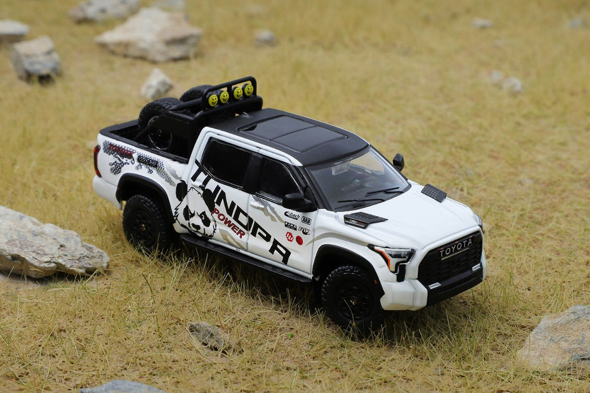 GCD 1:64 Toyota Tundra (4 Versions)