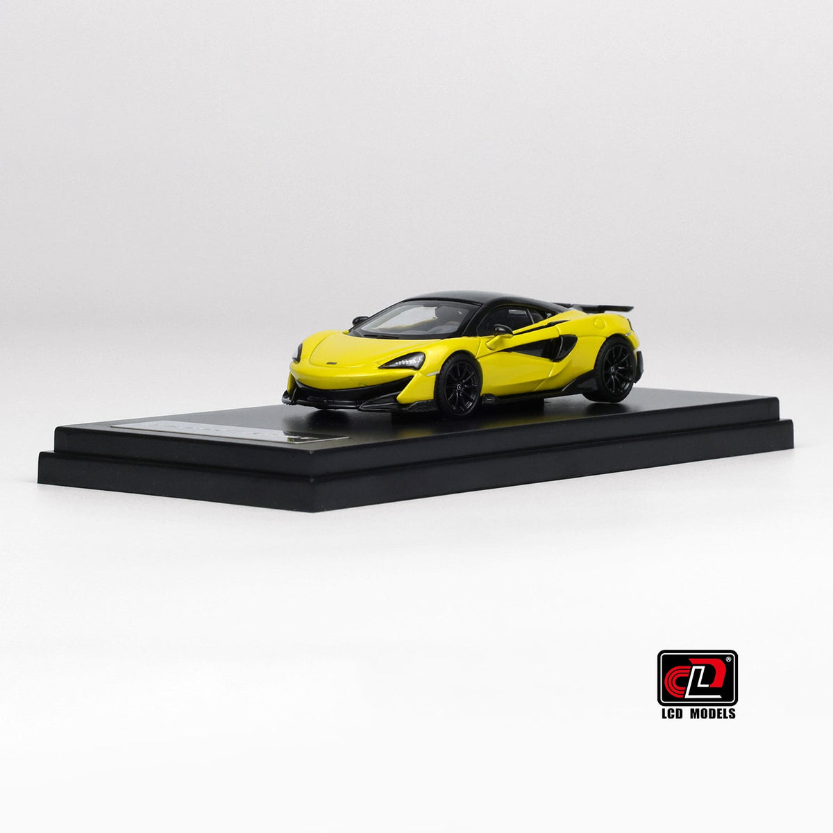LCD 1:64 McLaren 600LT (4 Colors)