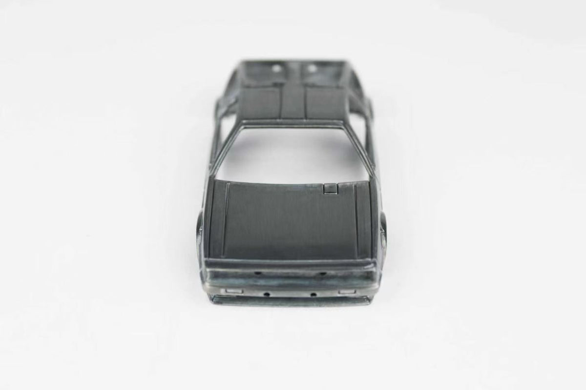 [Preorder] Zincit Model 1:43 Back to the Future Flying DeLorean (2 Versions)