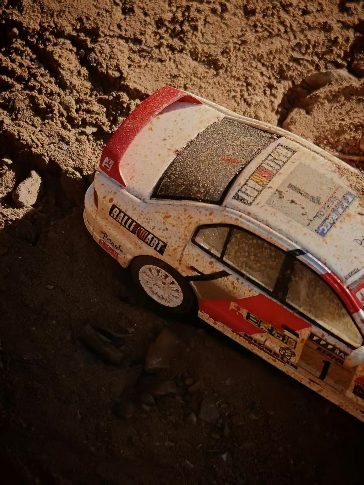 Bliss 1:64 Mitsubishi Golan Dirty Version