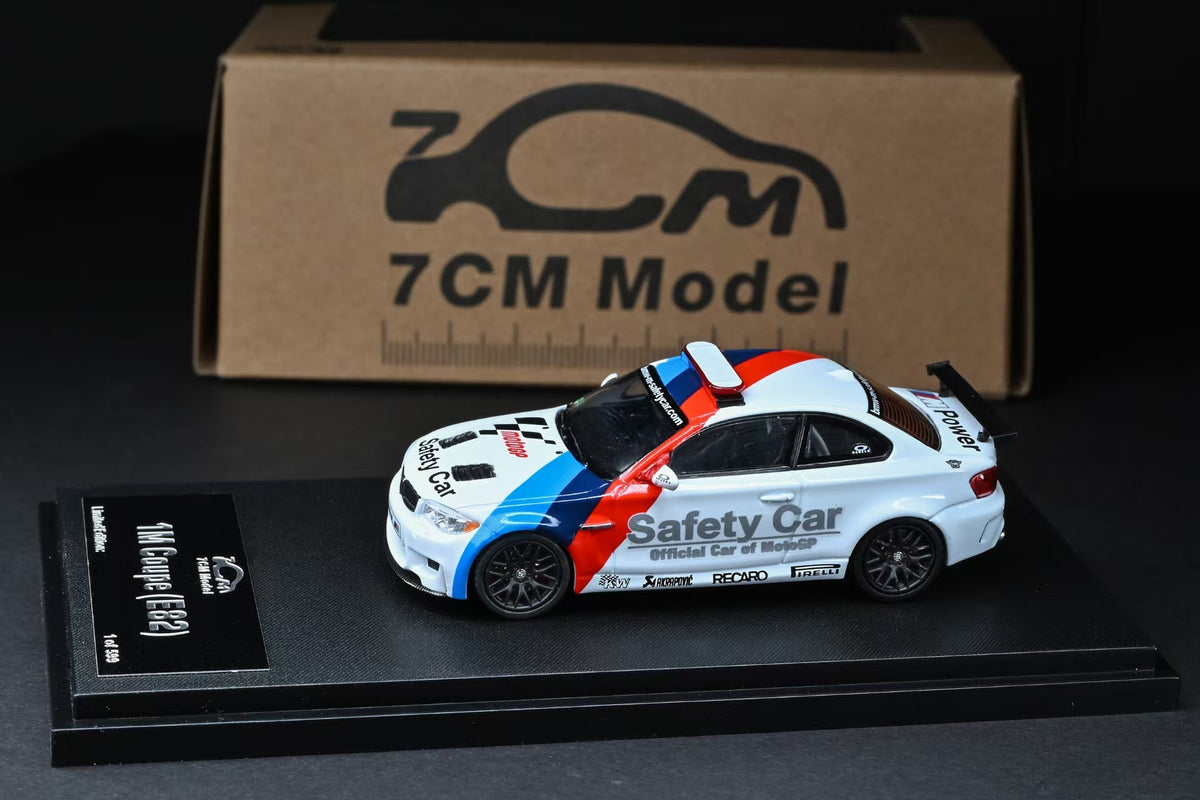 [Preorder] 7CM Model 1:64 BMW 1M Coupe (E82) Moto GP 2011 Safety Car