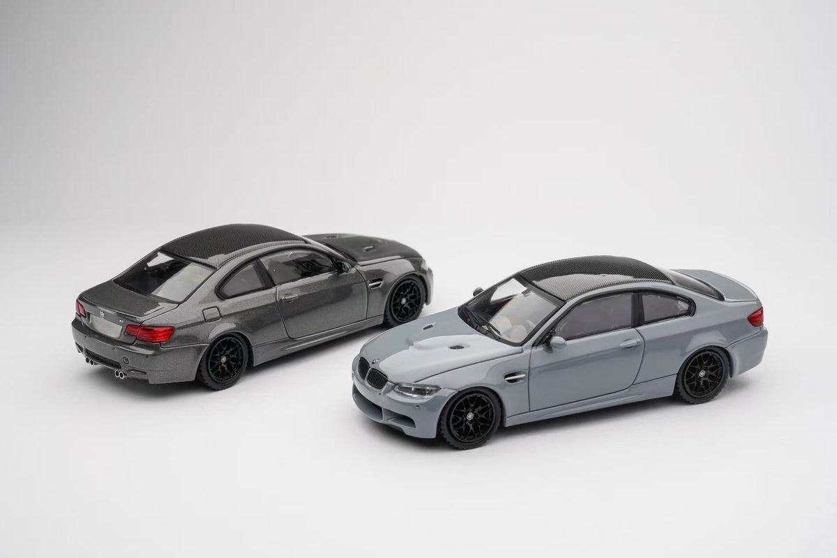 Fine Model 1:64 BMW M3 E92 (2 Colours)