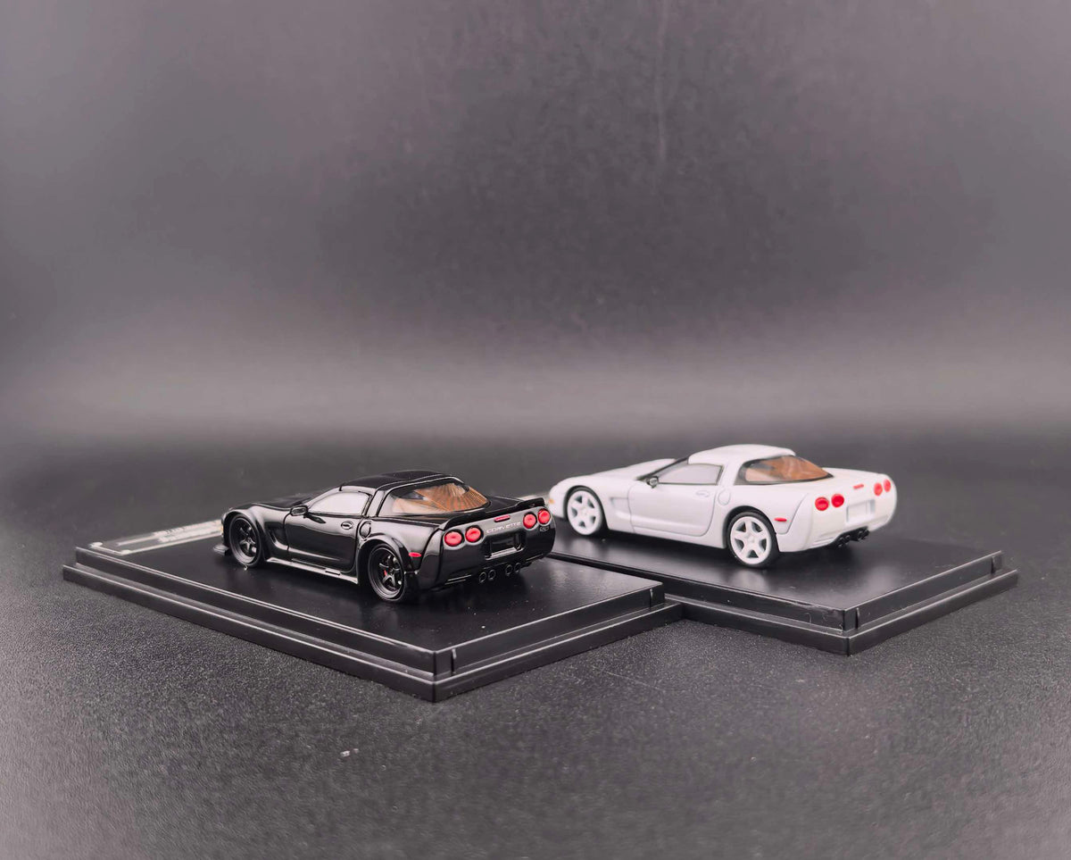 [Preorder] Fine Works64 1:64 Corvette C5 (2 Colours)
