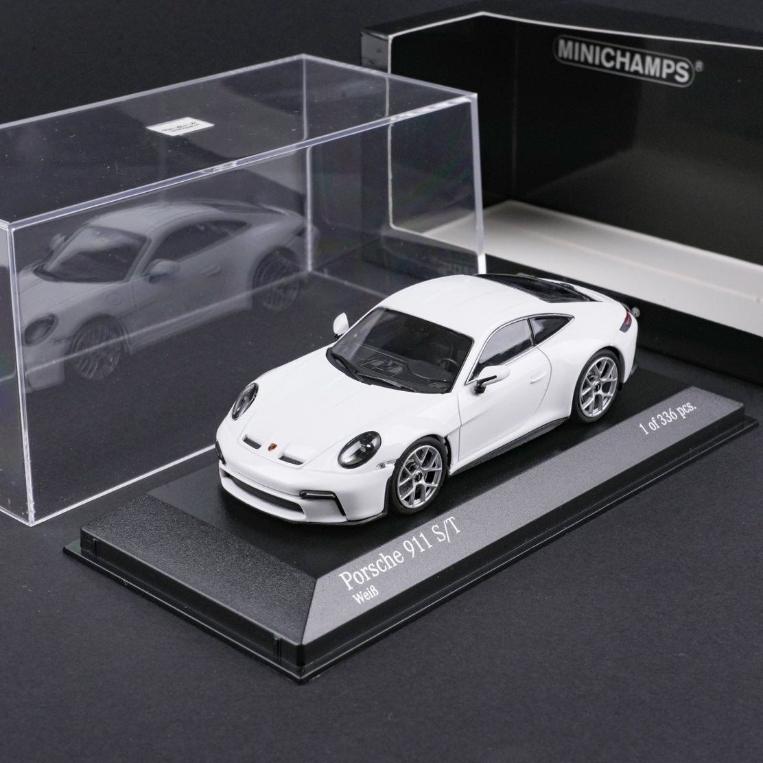 MINICHAMPS 1:43 PORSCHE 911(992) S/T -2023-WHITE 410063020
