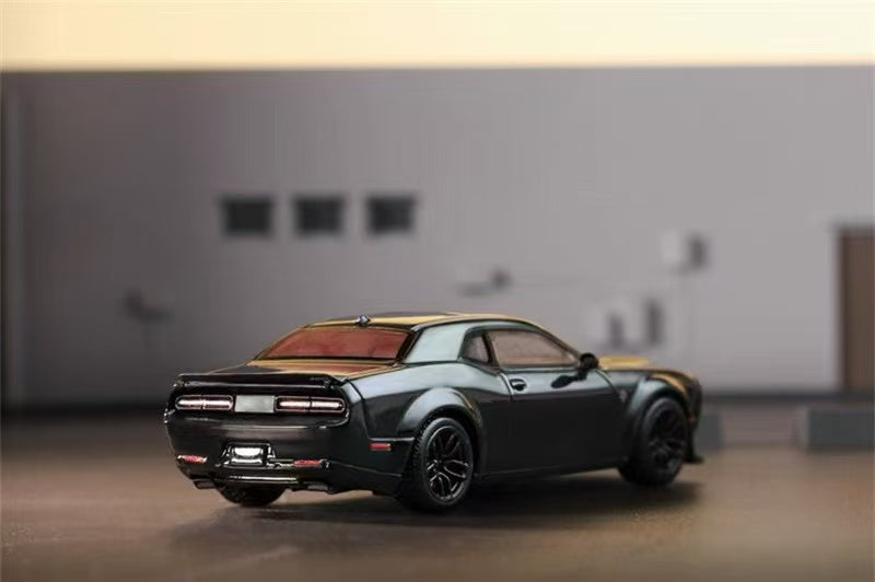 [Preorder] Stance Hunters 1:64 Dodge Challenger Hellcat SRT Hellcat Pitch Black