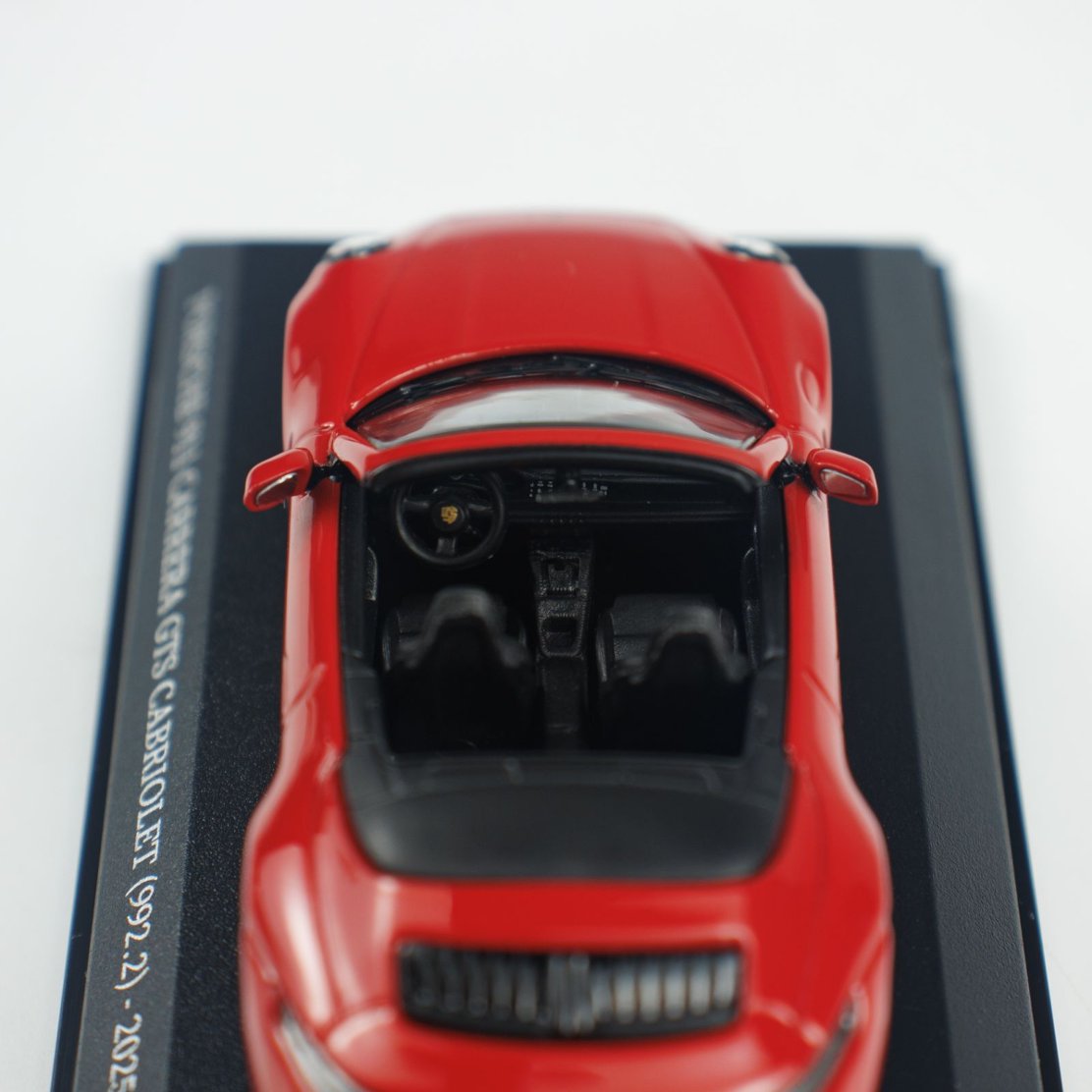 Minichamps 1:64 PORSCHE 911 (992.2) CARRERA GTS CABRIOLET RED CLDC 643064133