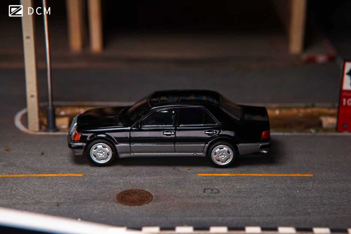 [Preorder] DCM 1:64 Mercedes Benz W124 500E (3 Colours)