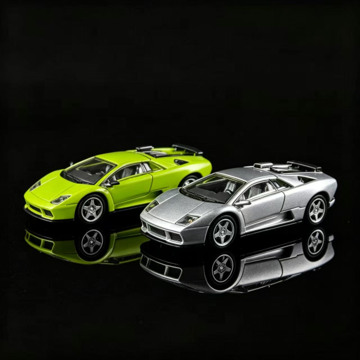 [Preorder] Rhino Model 1:64 Lamborghini Diablo "Eccentrica" (2 Colours)