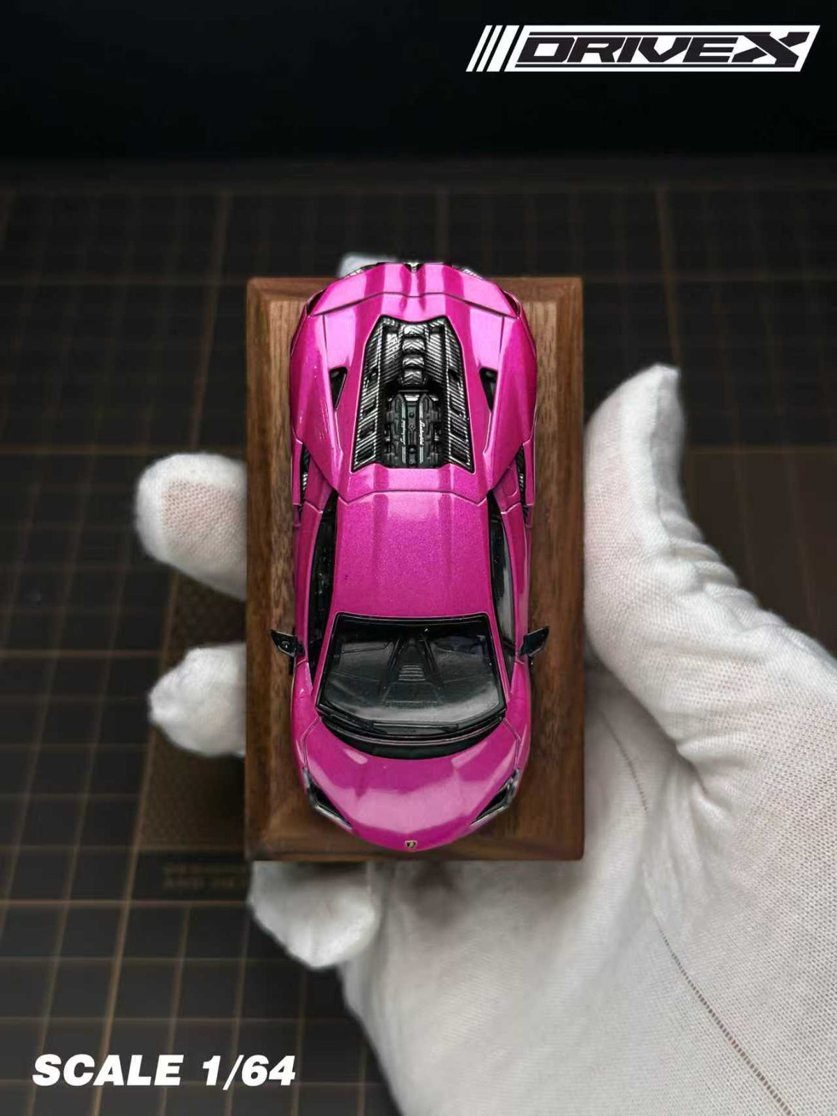 Drive X 1:64 Lamborghini Revuelto Hanging Card Board (7 Colours)
