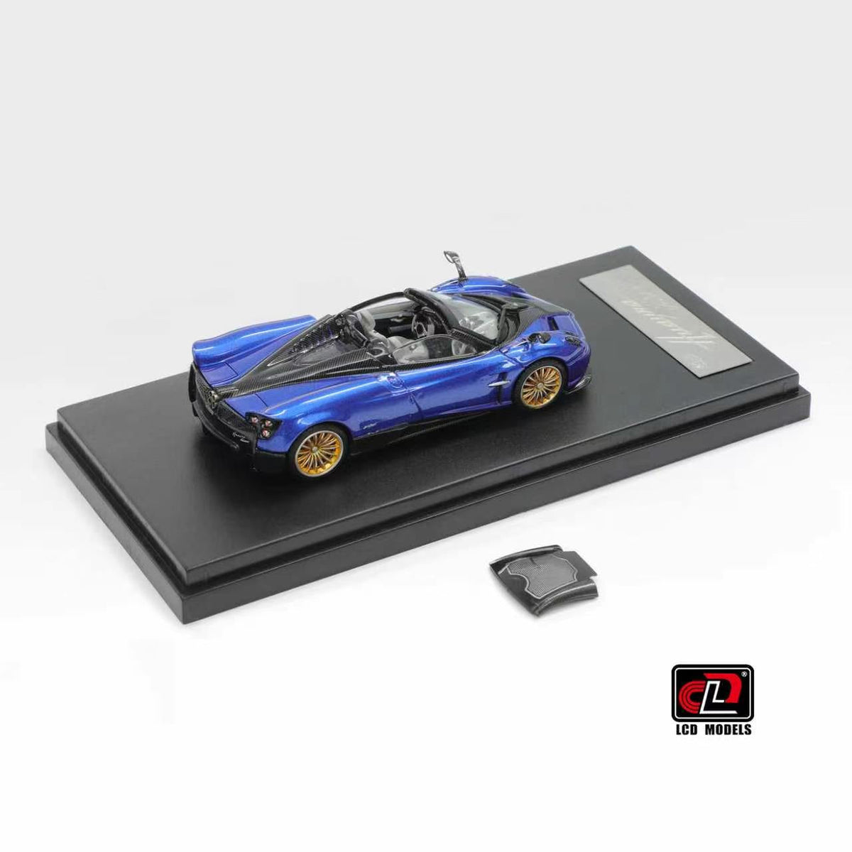 [Preorder] LCD 1:64 Pagani Huayra Roadster LCD64015-BB/LCD64015-RB