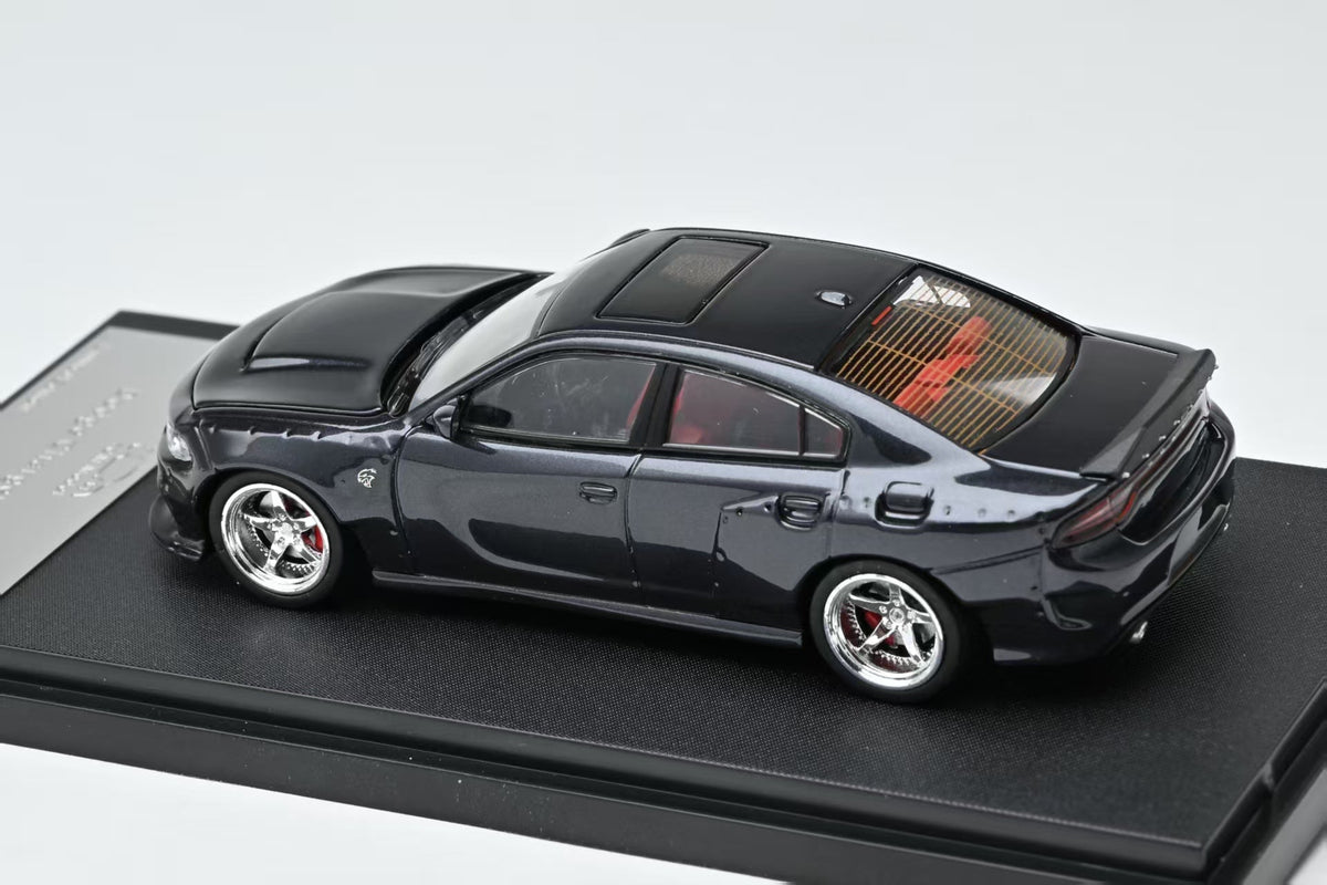 7CM Model 1:64 Dodge Charger SRT Hellcat 2023 (2 Colours)