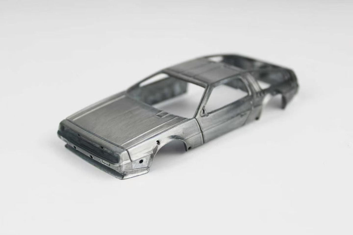 [Preorder] Zincit Model 1:43 Back to the Future Flying DeLorean (2 Versions)