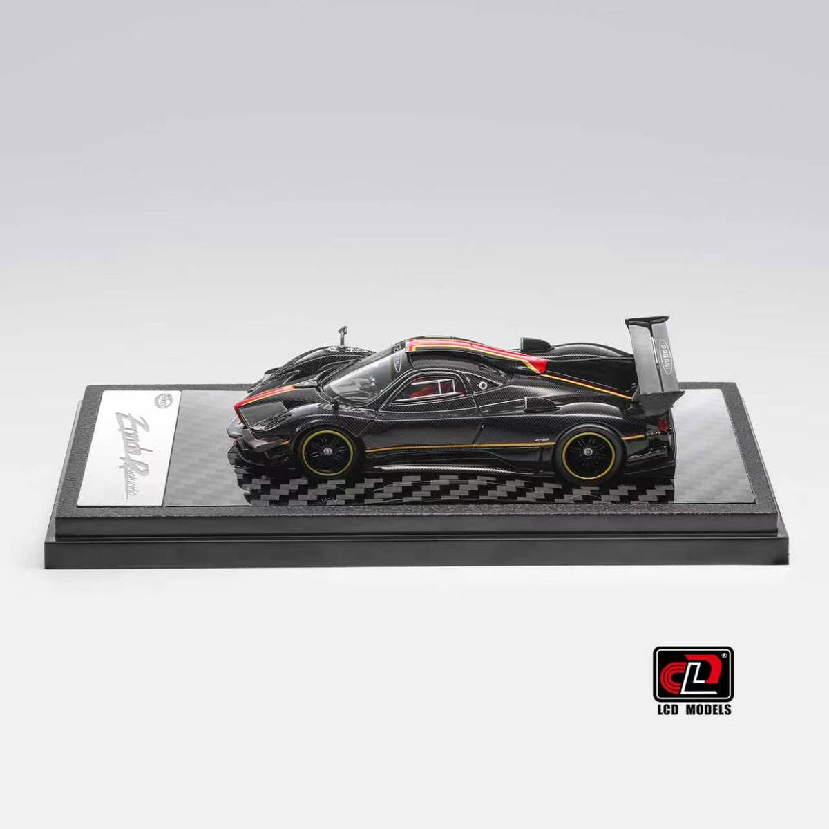 [Preorder] LCD 1:64 Pagani Zonda Revolution REVO Carbon Black LCD64045-Carbon Black