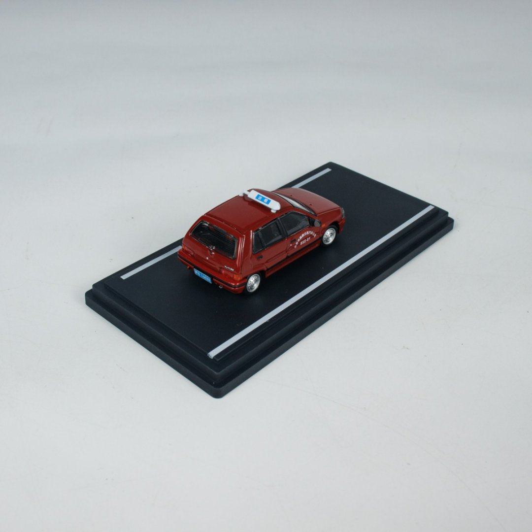 BM Creations 1:64 Daihasui Charade Beijing Taxi HEC 64B0445