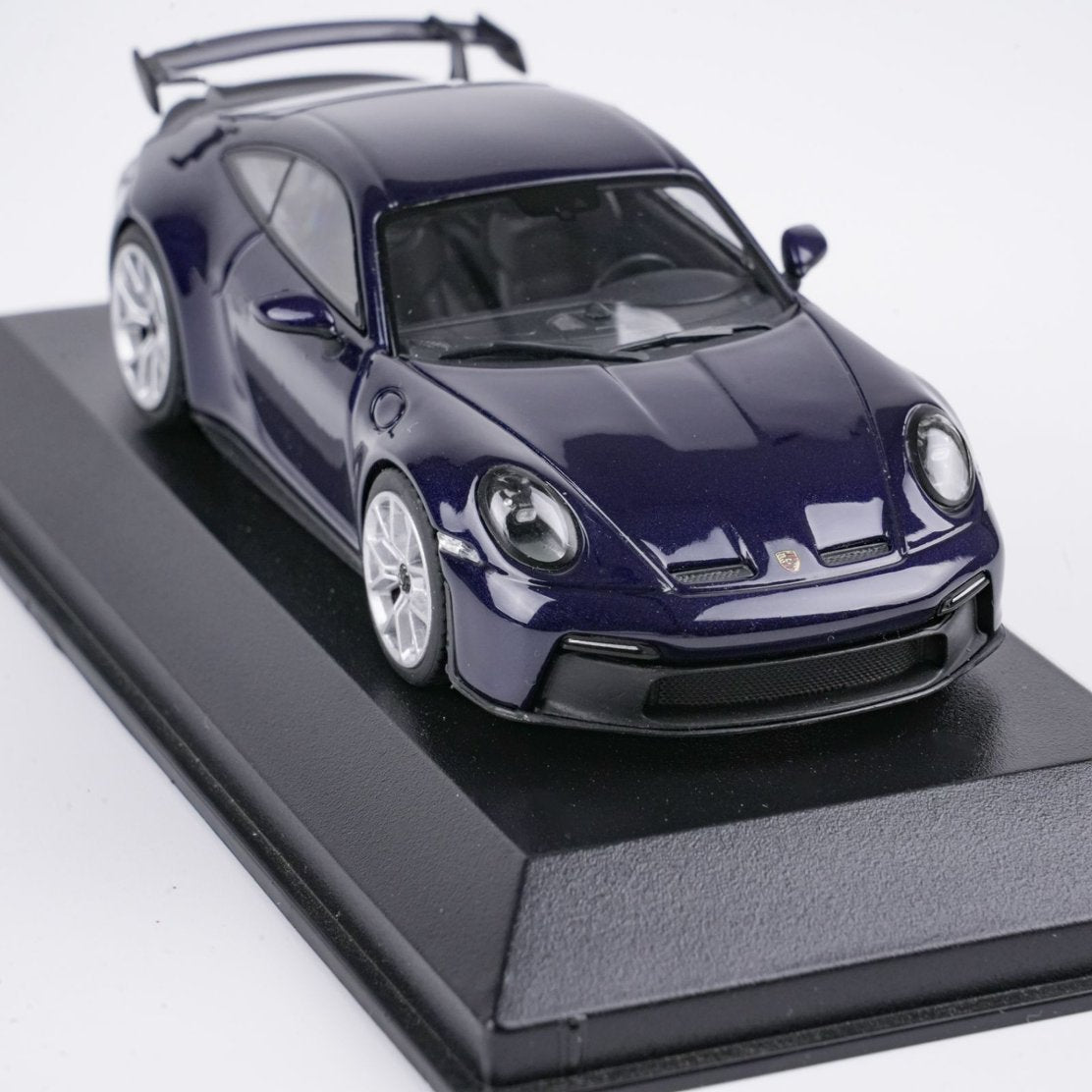 MINICHAMPS 1:43 PORSCHE 911(992) GT3 2021- BLUE METALLIC  410069208
