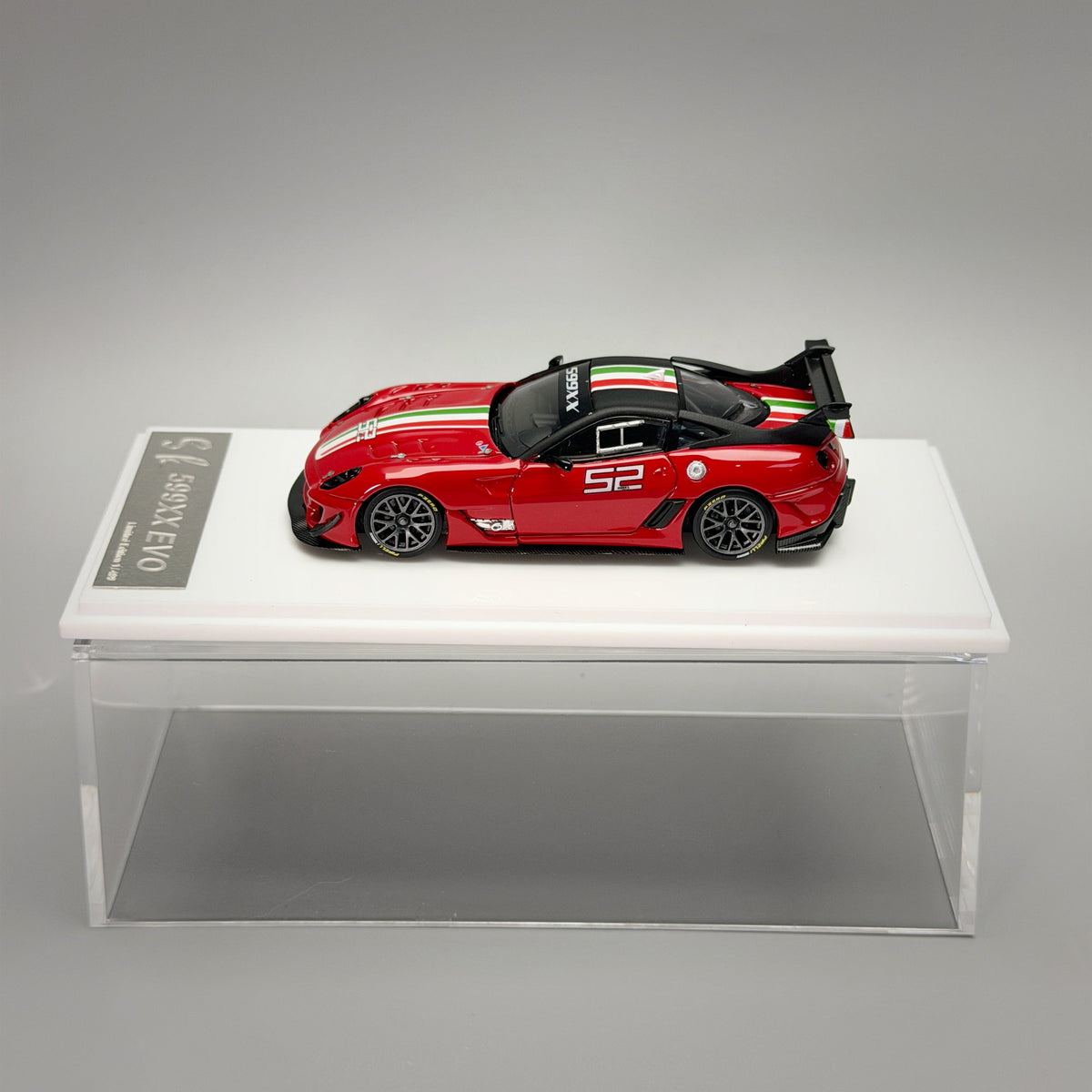 SK Model 1:64 Ferrari 599XX EVO (5 Colours)