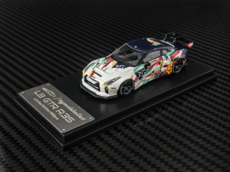 [Preorder] Model Collect 1:64 LB GTR R35 1.5 Kitsune Mask Livery MC640004S
