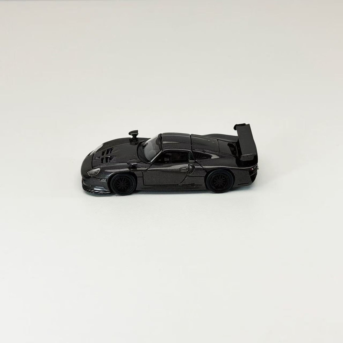Transcend model 1:64 Porsche 911 GT1 24h LeMans 1997