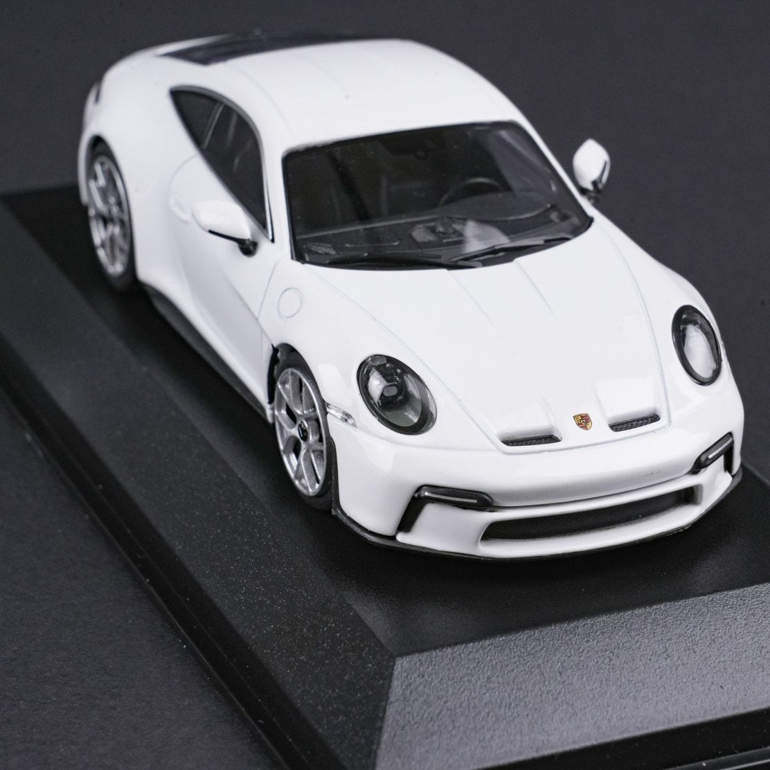 MINICHAMPS 1:43 PORSCHE 911(992) S/T -2023-WHITE 410063020
