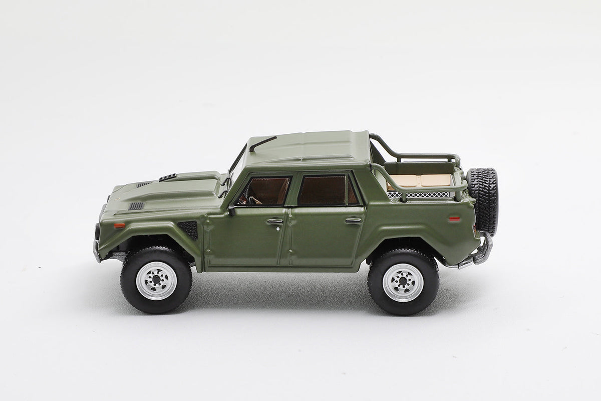 Shadow 1:64  Lamborghini LM002 LHD (2 Colours) KS-094-501/KS-094-502