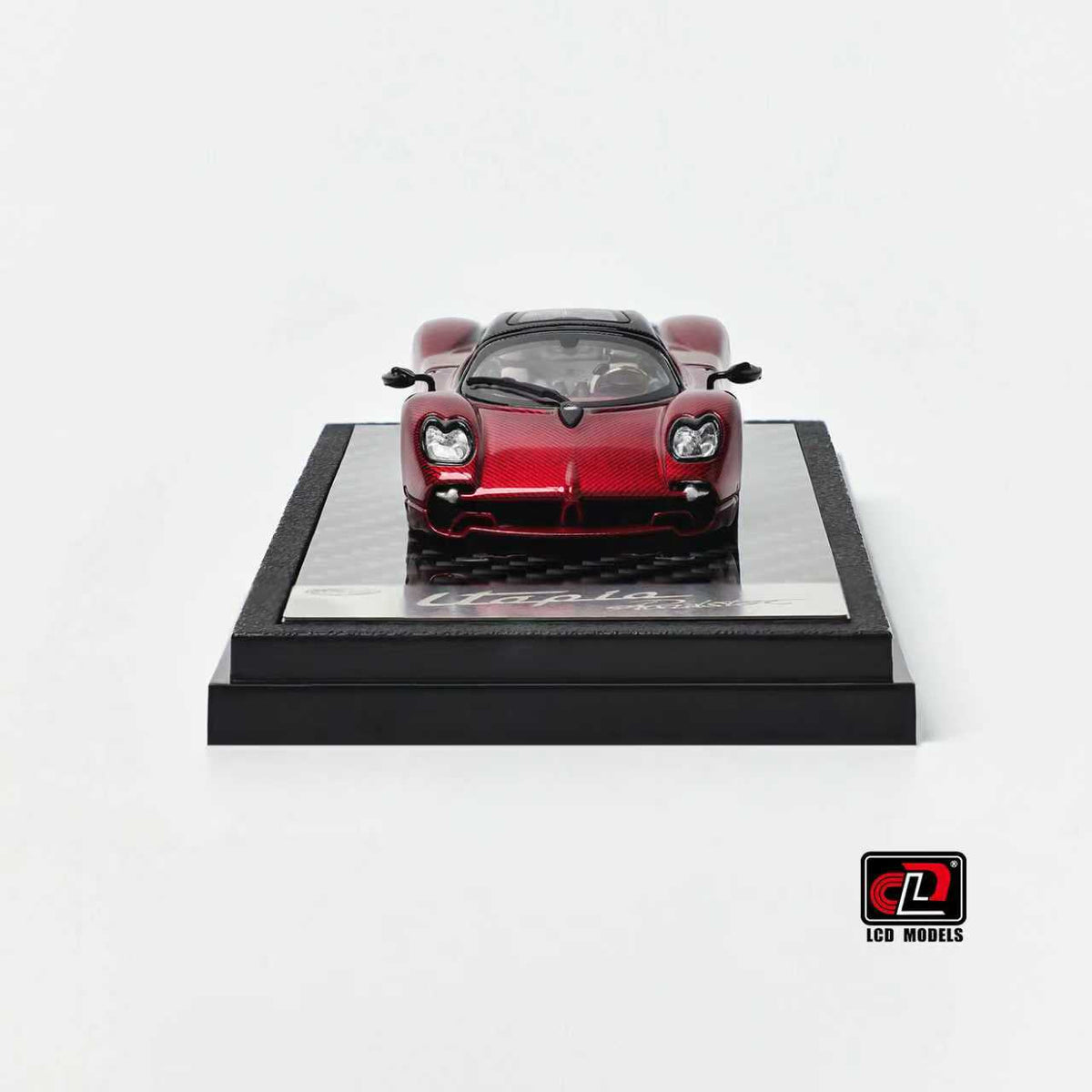 LCD 1:64 Pagani Utopia Roadster LCD64047-CR