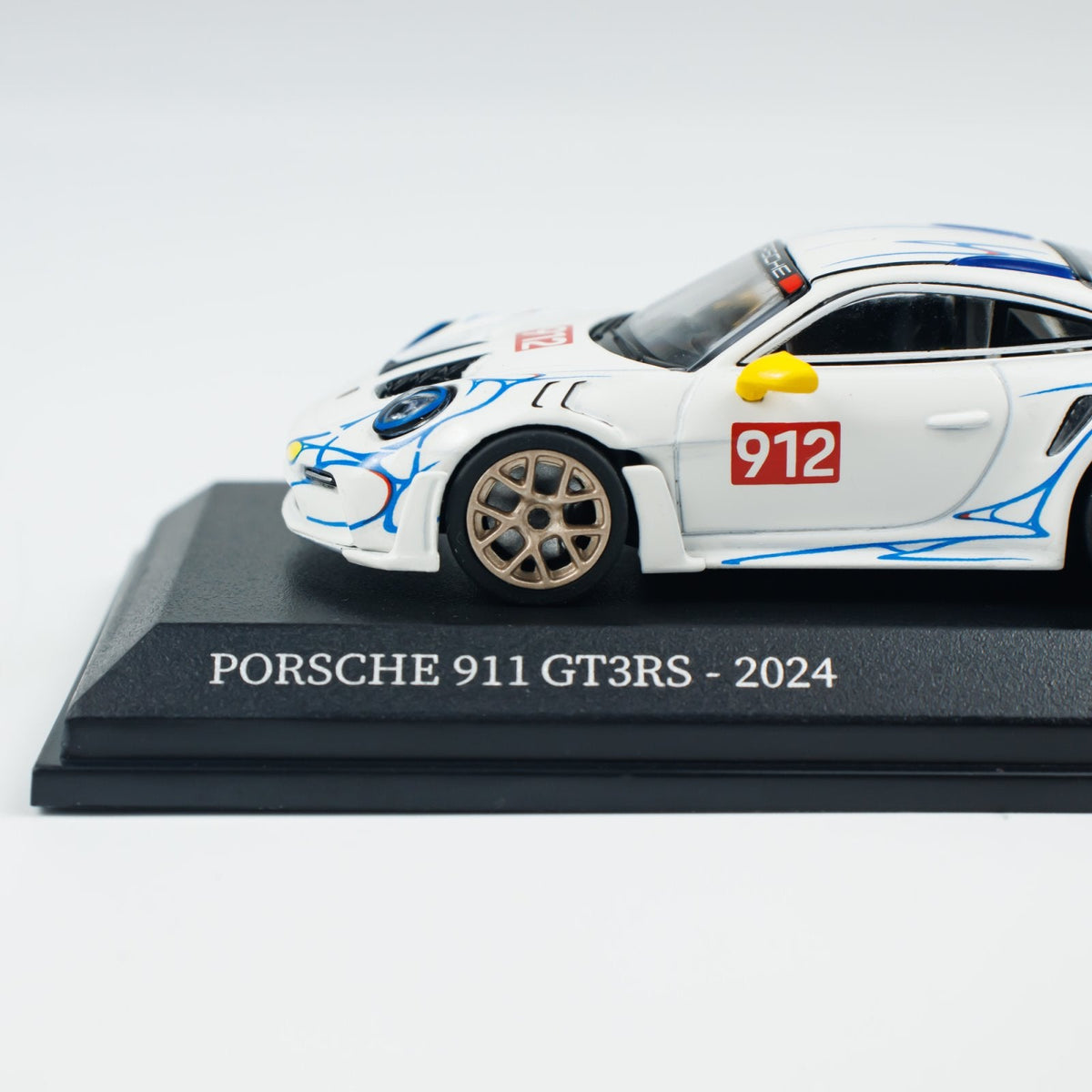 MINICHAMPS 1:64 PORSCHE 911 (992) GT3 RS - 2024 CLDC 643062121