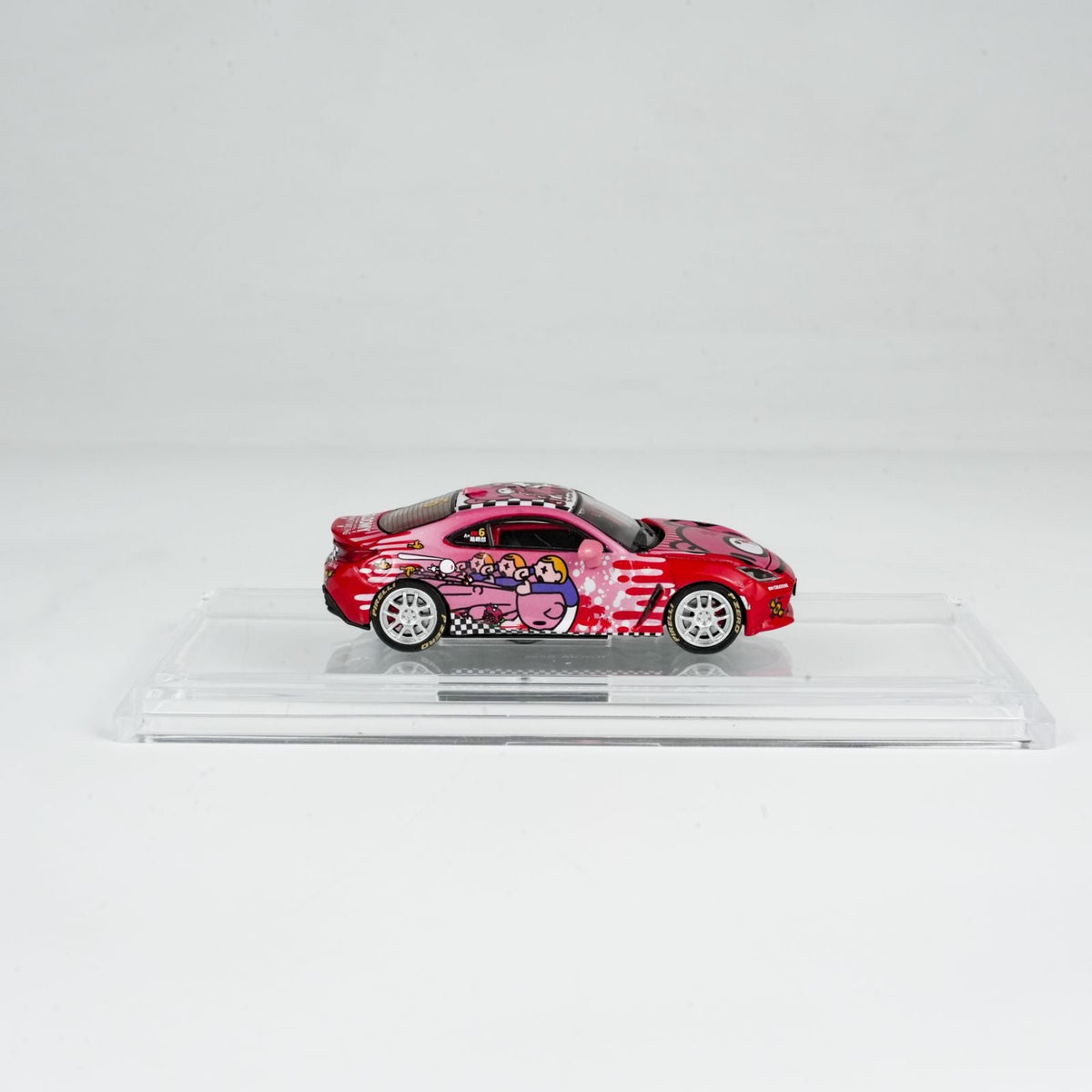 BM Creation 1:64 Toyota GR86 #6 Lu Lang Ran 64B0439