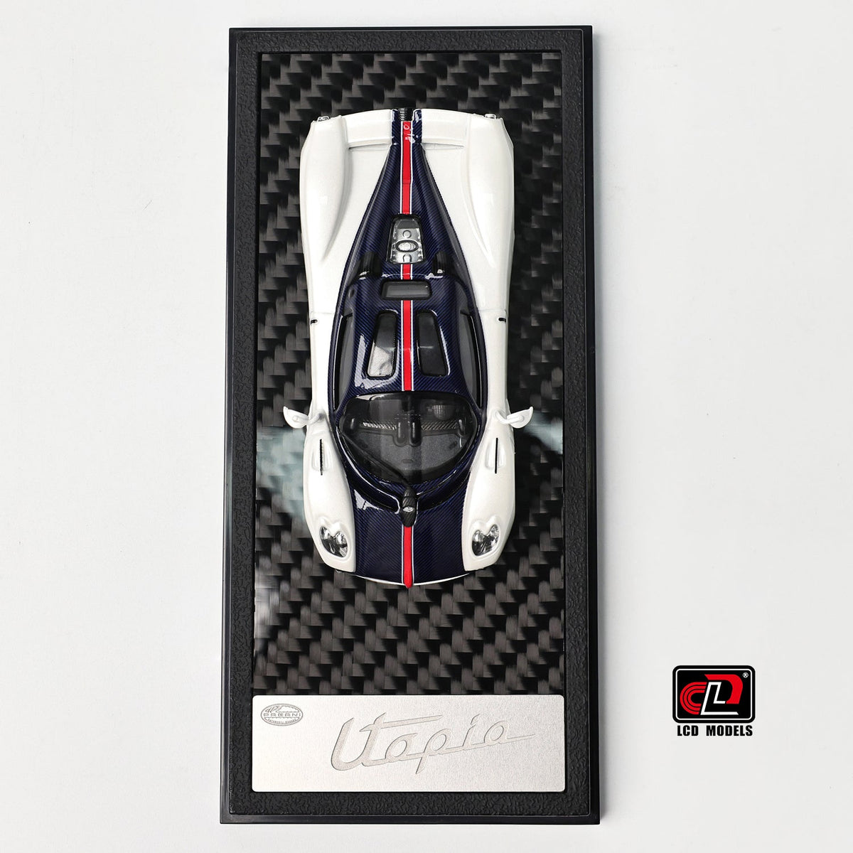 LCD 1:64 Pagani Utopia White LCD64039-WB
