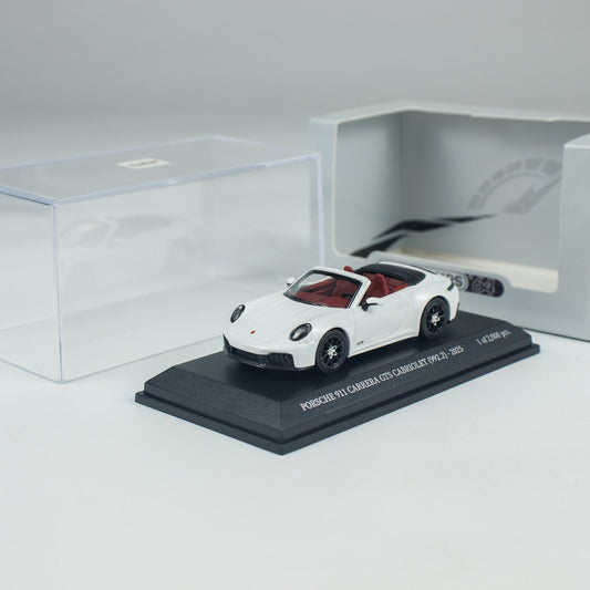 Minichamps 1:64 PORSCHE 911 (992.2) CARRERA GTS CABRIOLET CLDC WHITE 643064135