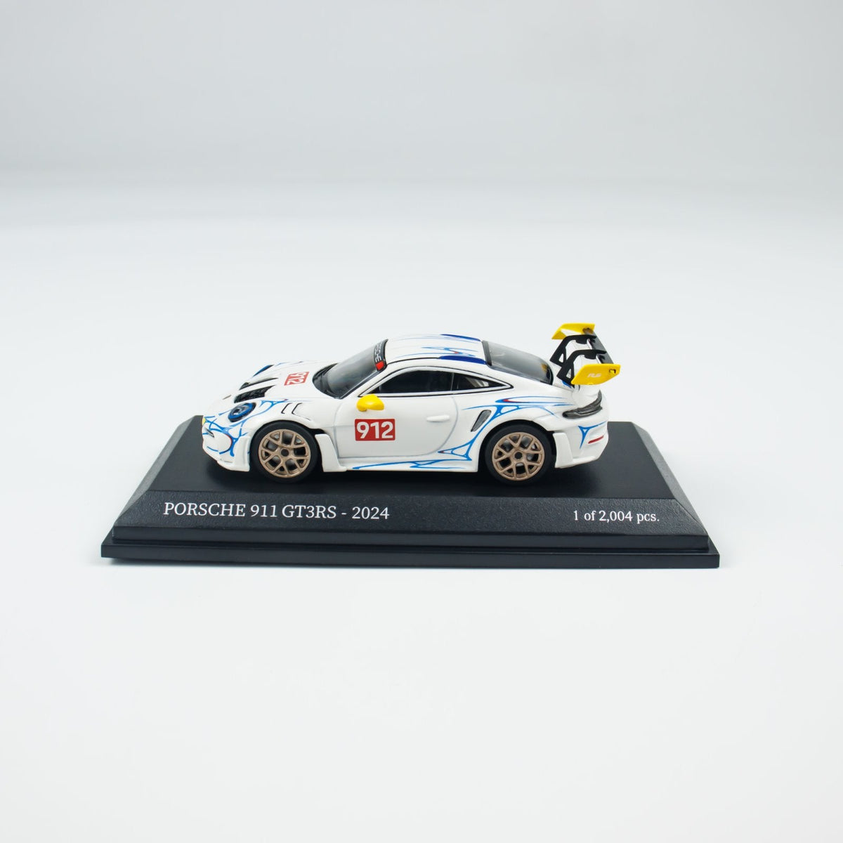 MINICHAMPS 1:64 PORSCHE 911 (992) GT3 RS - 2024 CLDC 643062121