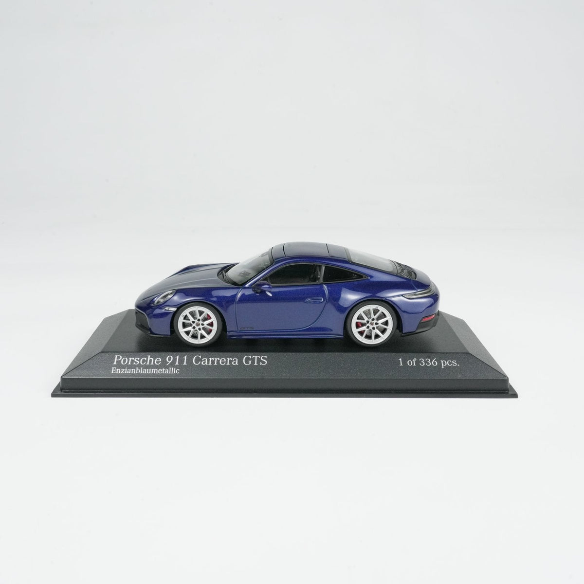 MINICHAMPS 1:43 PORSCHE 911 (992.2) CARRERA GTS 2024- BLUE METALLIC 410064121