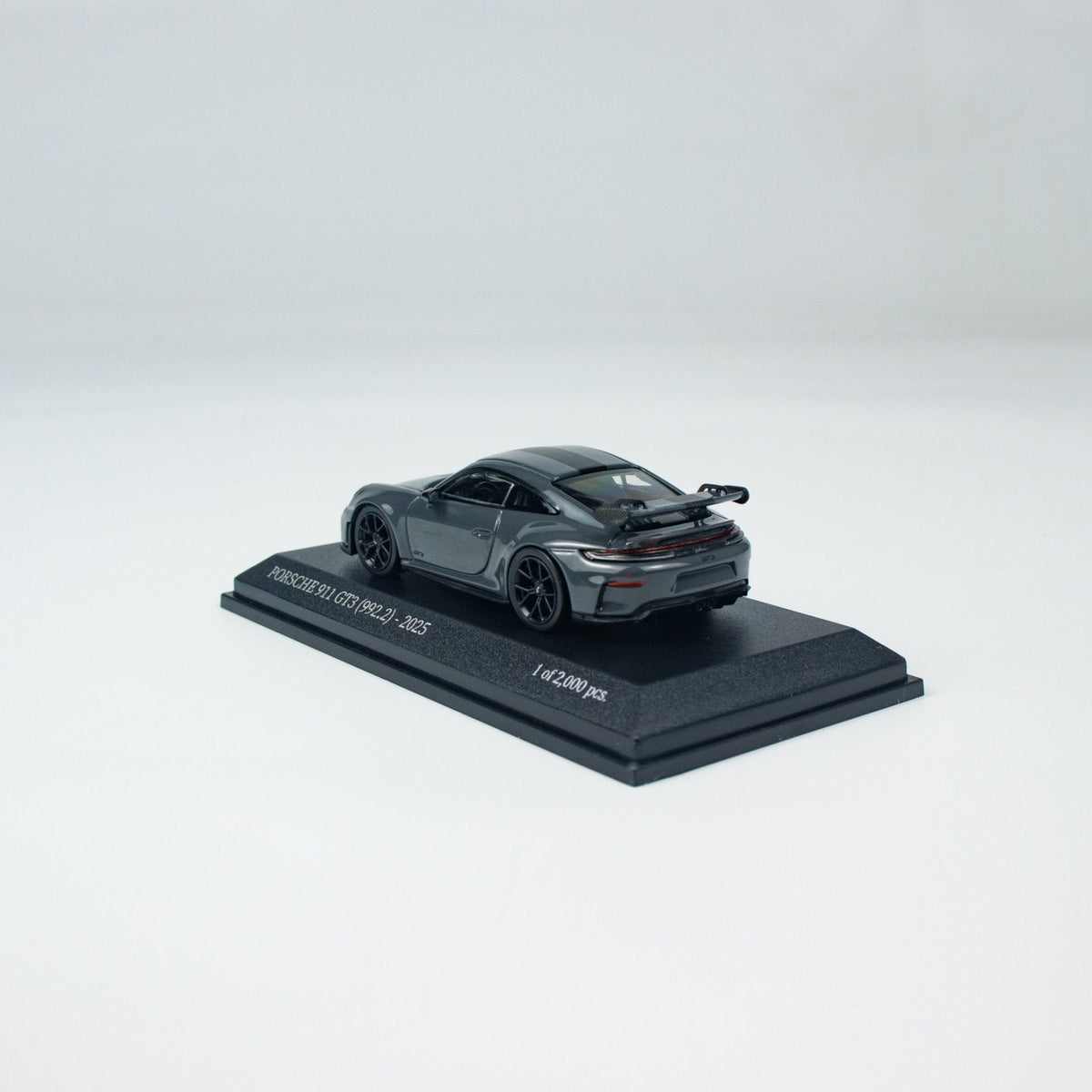 Minichamps 1:64 PORSCHE 911 (992.2) GT3 - 2025 - Grey CLDC 643064227