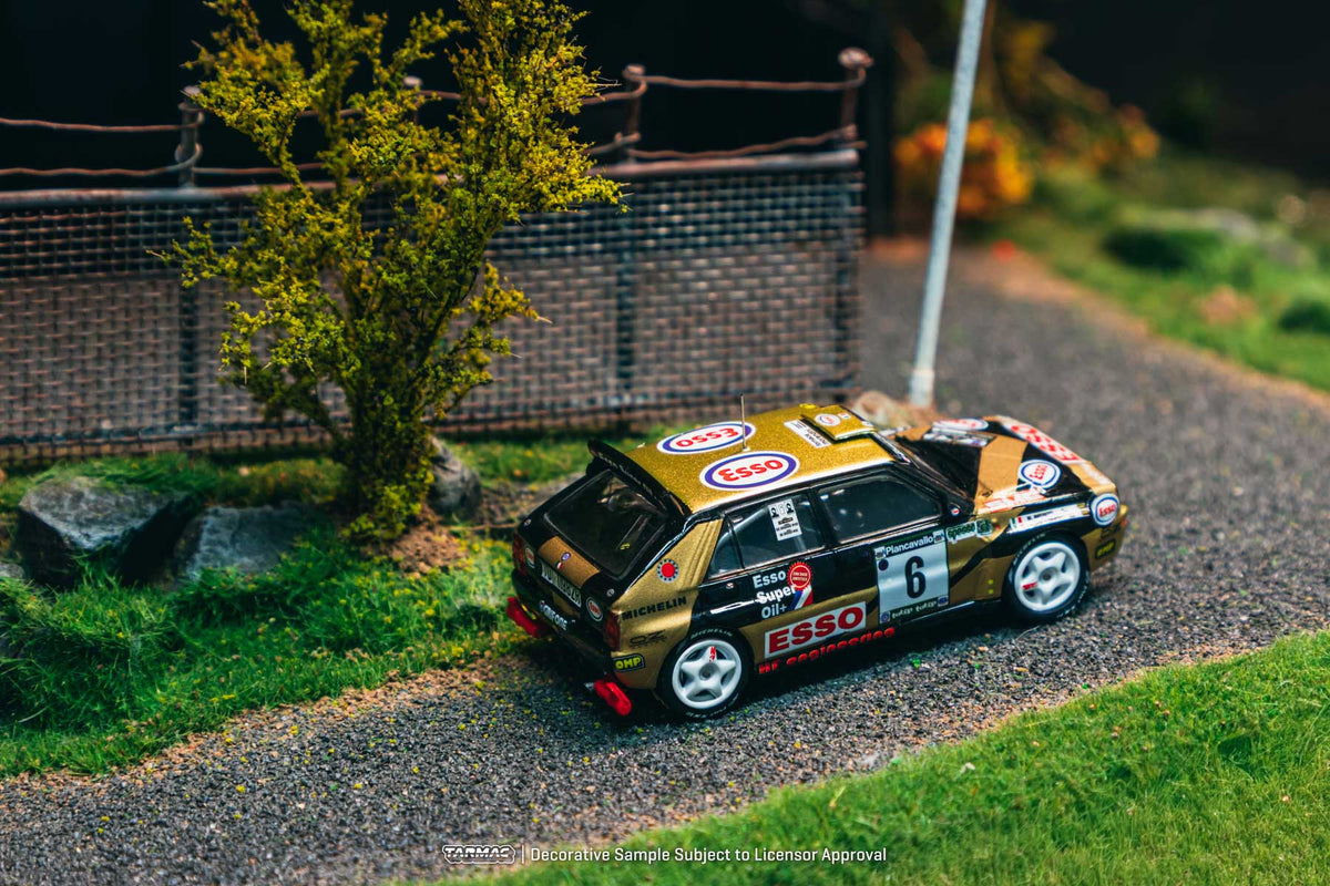 [Preorder] Tarmac Works 1:64 Lancia Delta HF Integrale ECR Piancavallo Rally 1993 Winner Piero Longhi / Maurizio Imerito T64-049-93PIR06