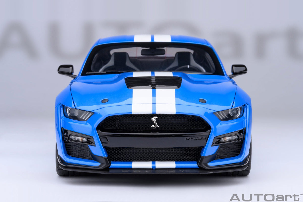 AUTOart 1:18 Ford Mustang Shelby GT500 (Grabber Blue) 73094
