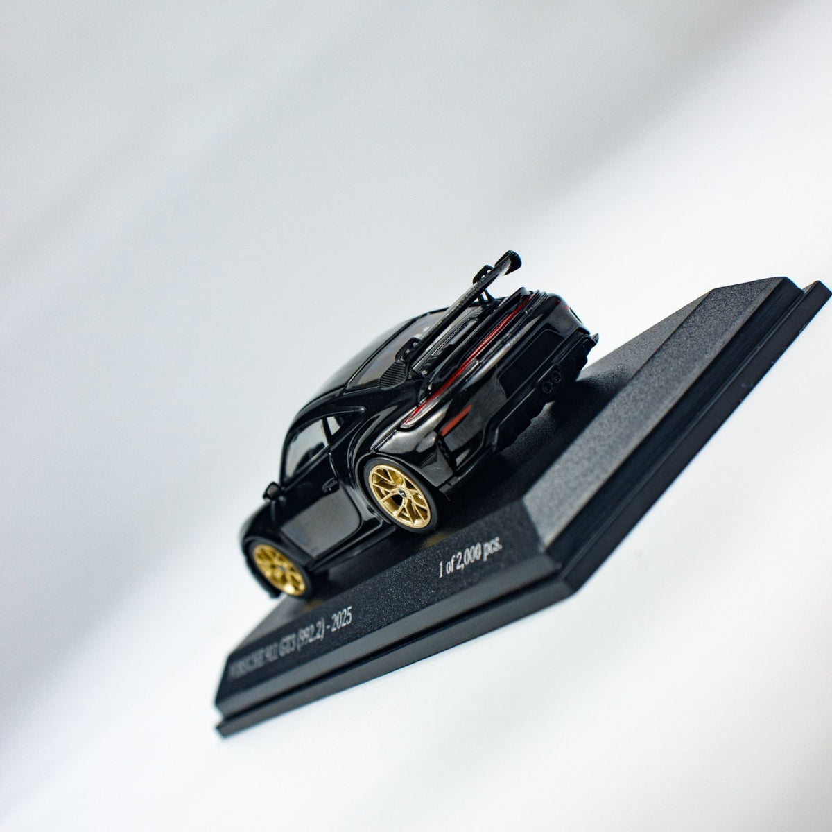 Minichamps 1:64 PORSCHE 911 (992.2) GT3 - 2025 - BLACK CLDC 643064225