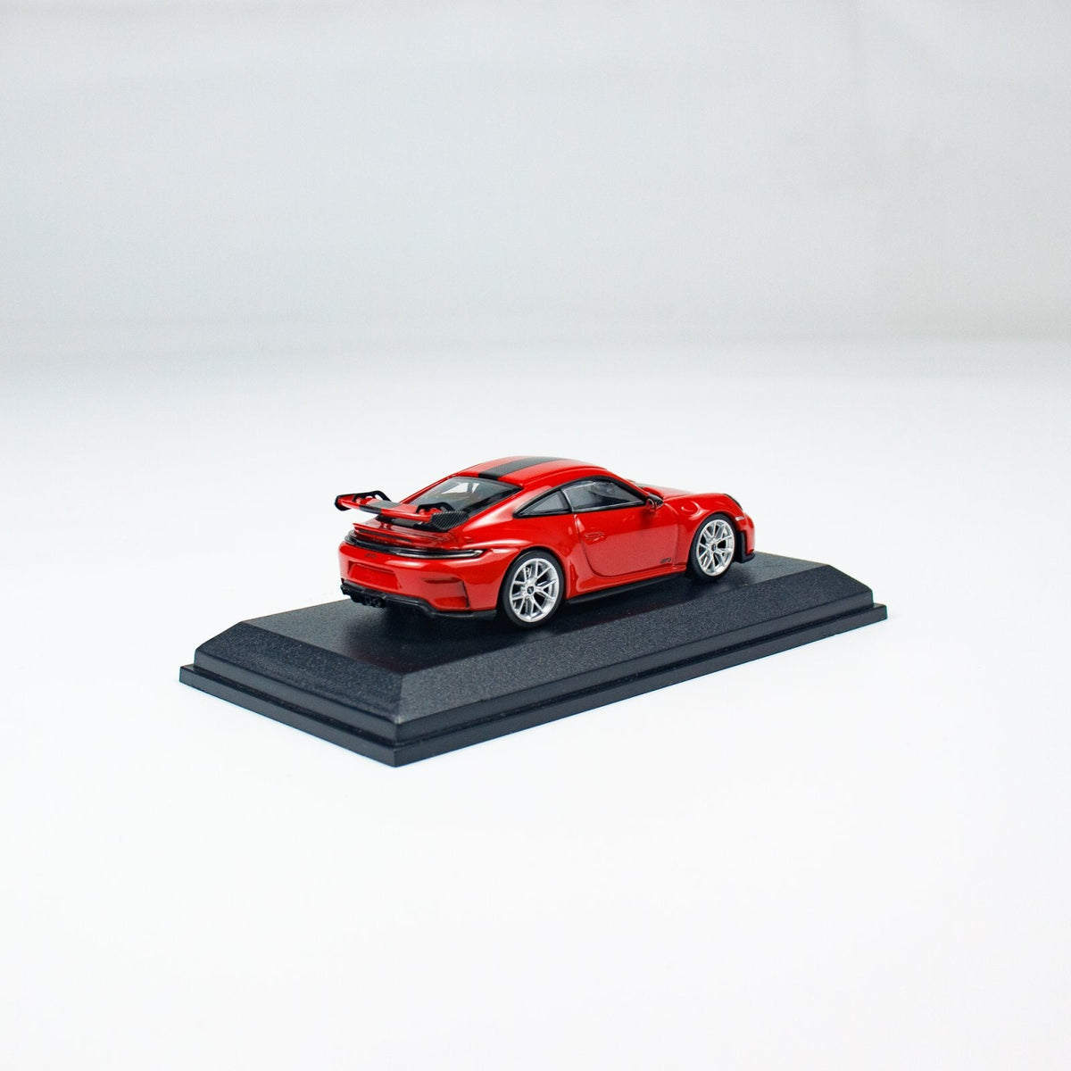 Minichamps 1:64 PORSCHE 911 (992.2) GT3 - 2025-RED CLDC 643064223