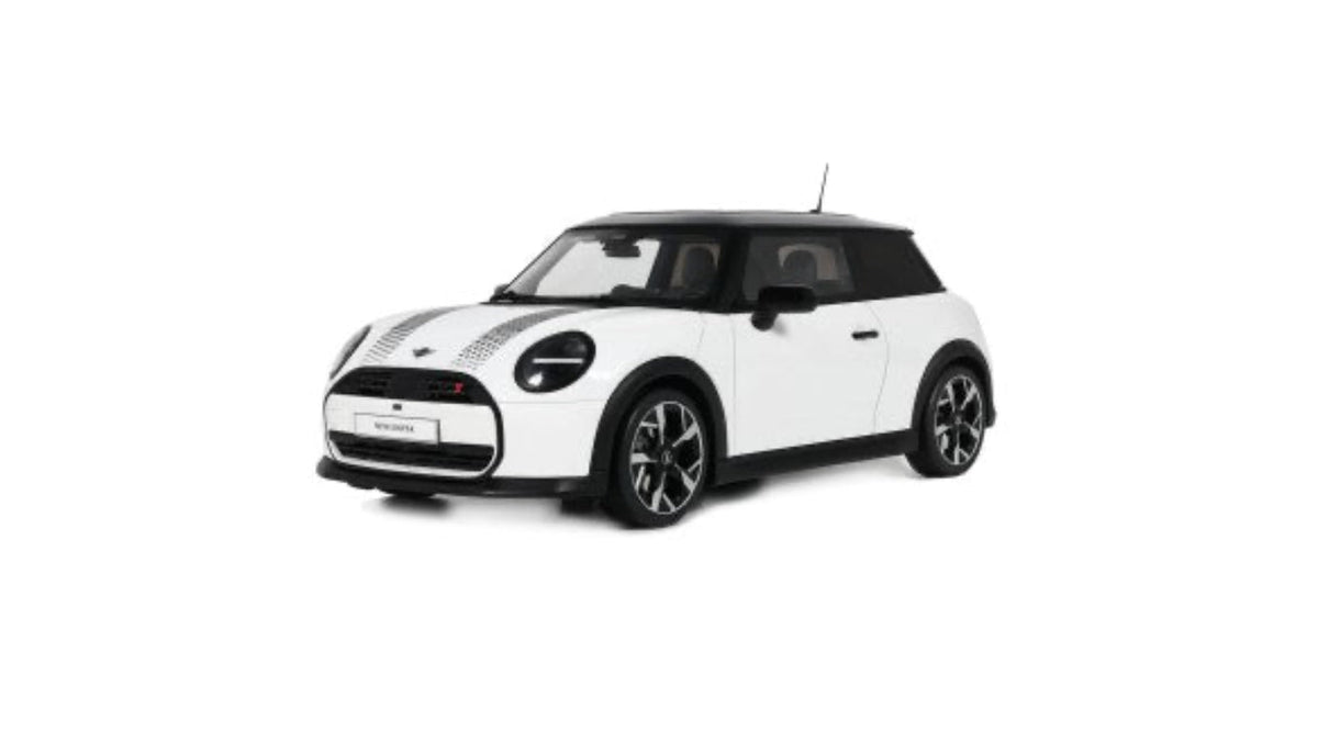 [Preorder] OttO 1:18 MINI COOPER S NANUQ WHITE (METALLIC) 2025 OT1245