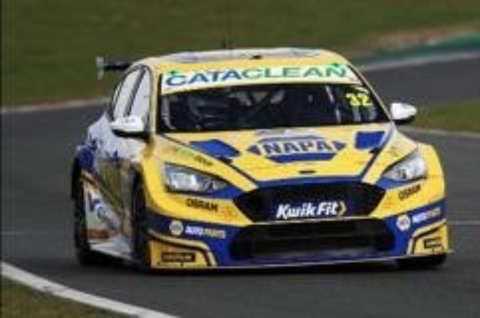 [Preorder] Spark 1:43 NAPA Racing UK No.32 Ford Focus BTCC - Snetterton Race 2 Winner 2025 Daniel Rowbottom UK029