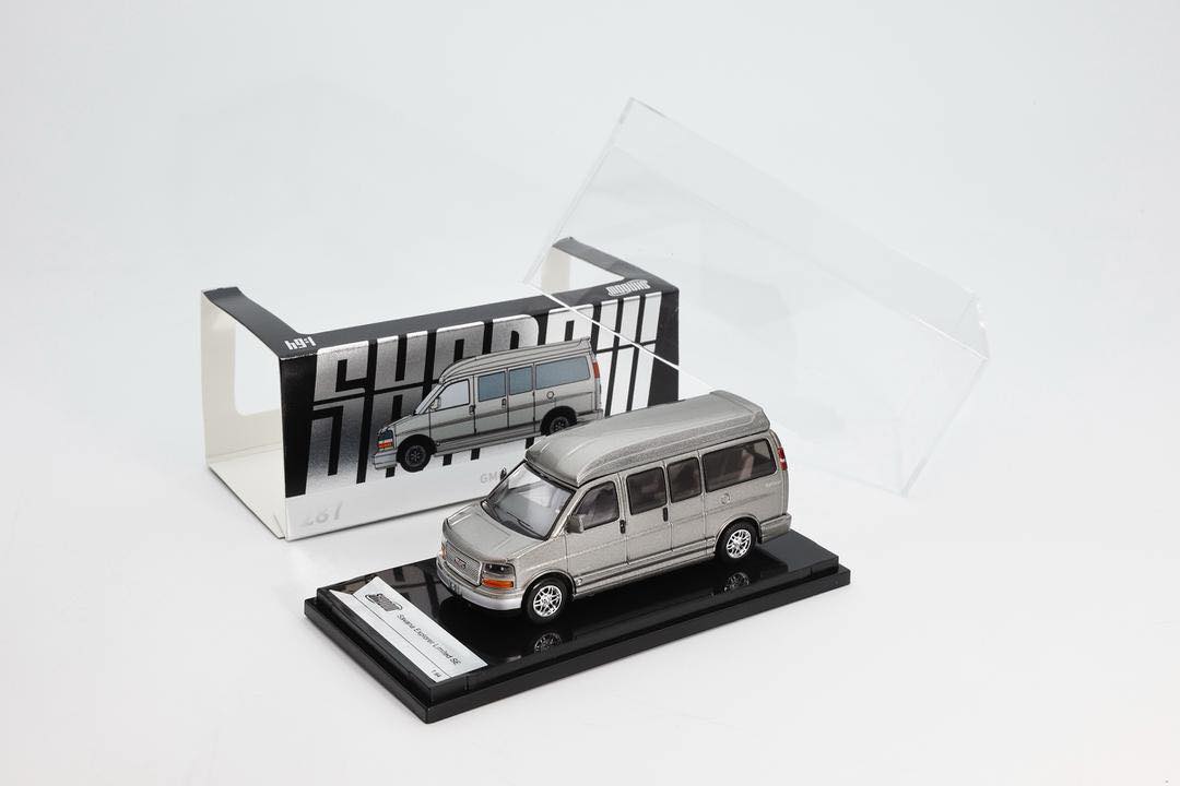 Shadow 1:64 SAVANA EXPLORER LIMITED SE LHD (3 Colours) LL-057-287/LL-057-289/LL-057-290