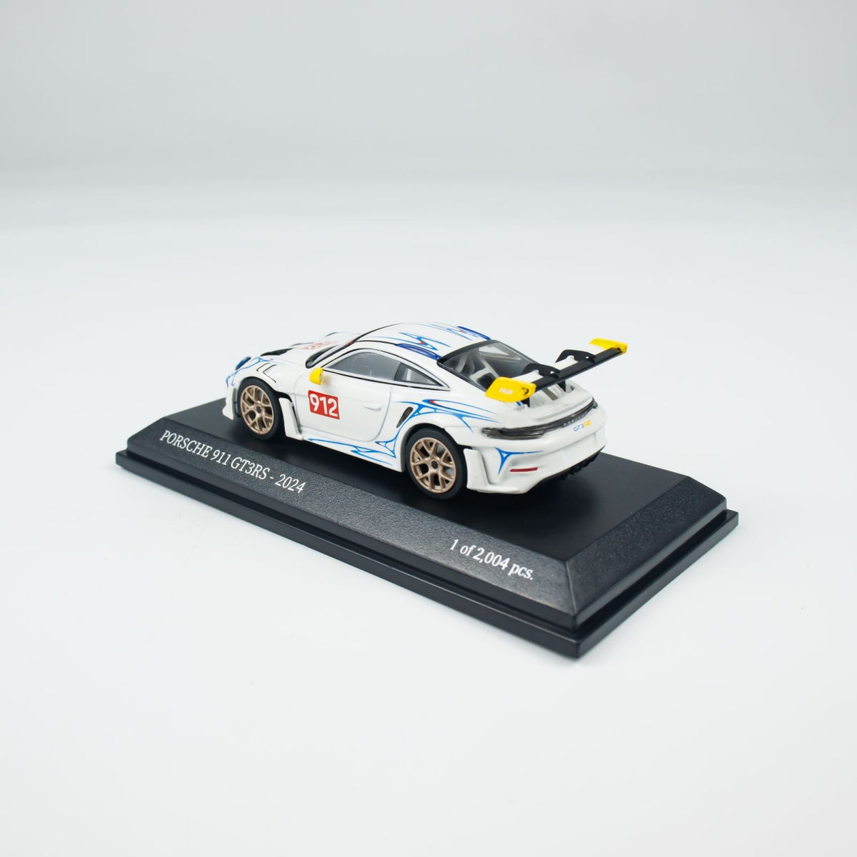 MINICHAMPS 1:64 PORSCHE 911 (992) GT3 RS - 2024 CLDC 643062121