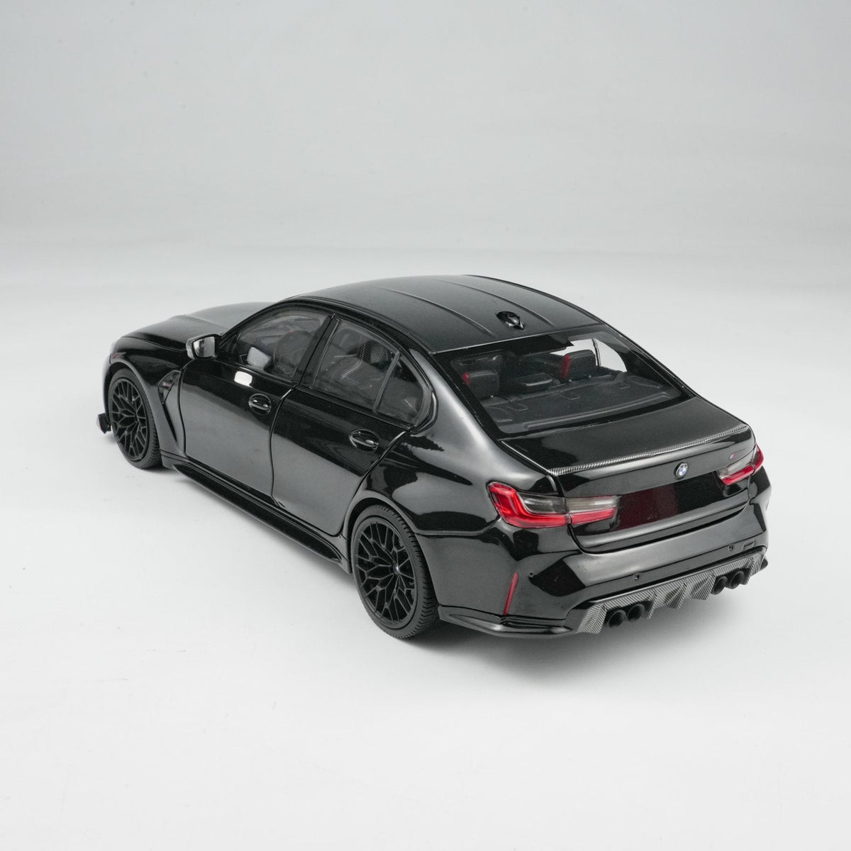 MINICHAMPS 1:18 BMW M3 CS - 2023 - BLACK METALLIC 110023502