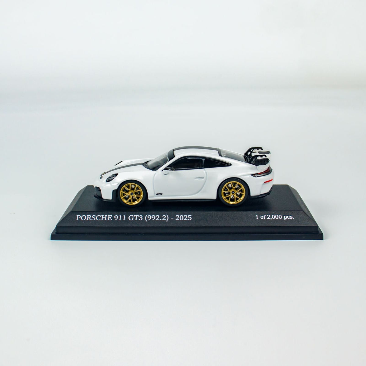 Minichamps 1:64 PORSCHE 911 (992.2) GT3 - 2025 - White CLDC 643064224
