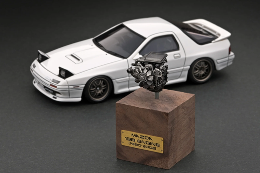 Ignition Model 1:43 Mazda Savanna RX-7 Infini (FC3S) White With 13B Engine IG2944