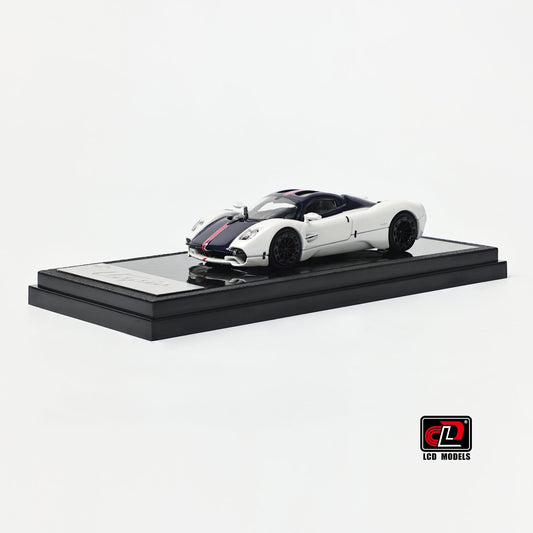 LCD 1:64 Pagani Utopia White LCD64039-WB